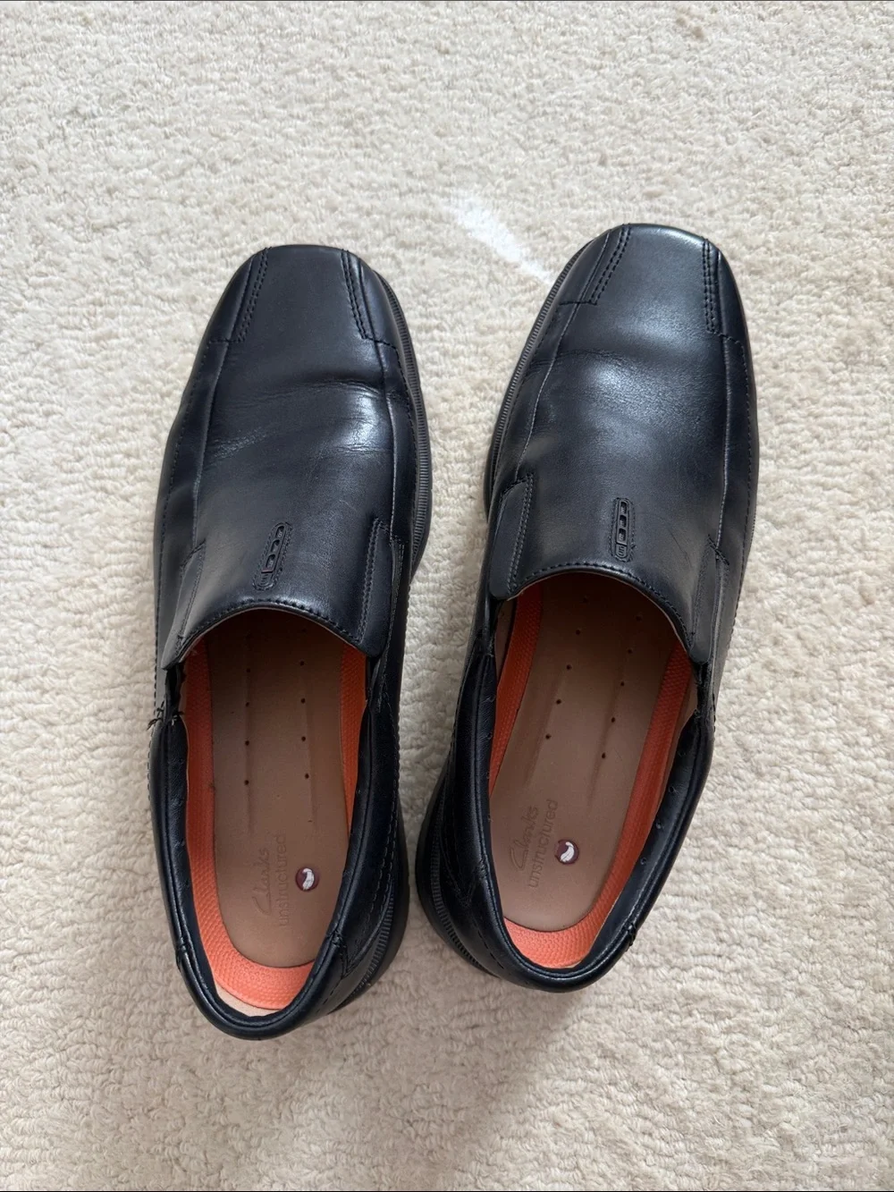 Clark’s Unstructured Men's Black Slip-On Dress Shoes
